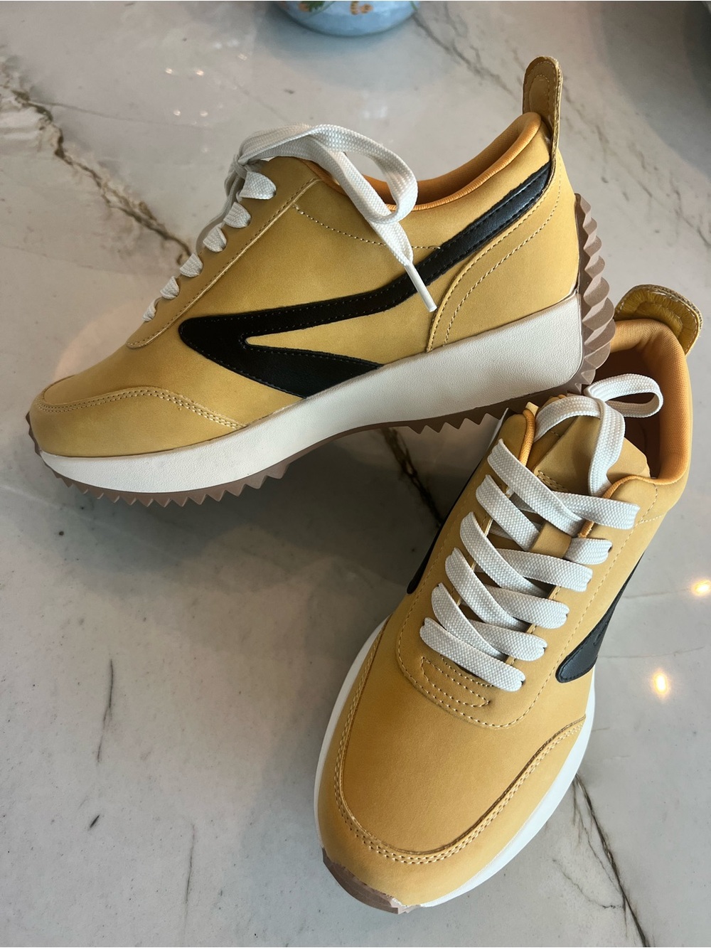 DV Casual Yellow Lace-Up Sneakers - Picture 3 of 11